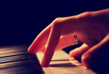 看直播足球赛，能收获哪些不一样的快乐和体验？